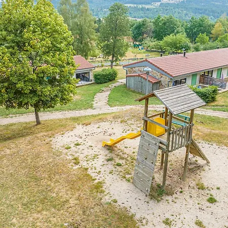 Village De Gites De La Foret De Ganigal Le Malzieu-Ville Exterior foto
